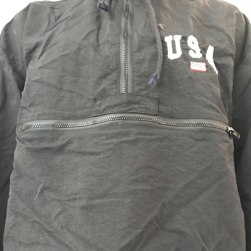 Brandy Melville windbreaker